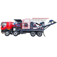 Vehicle-mounted mobile crushing station
