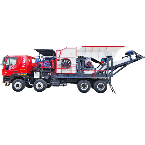 Vehicle-mounted mobile crushing station